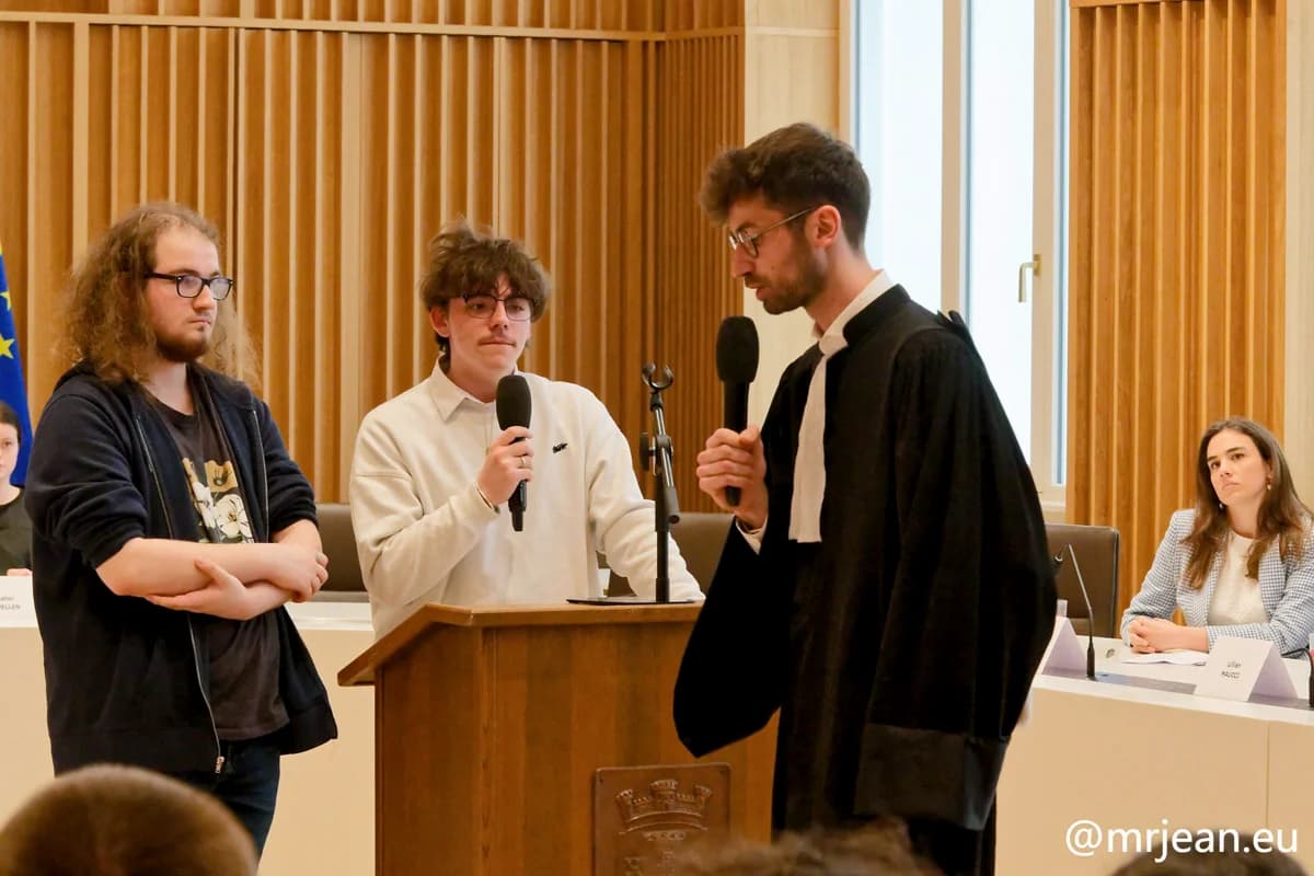 Tech Supreme Court Junior