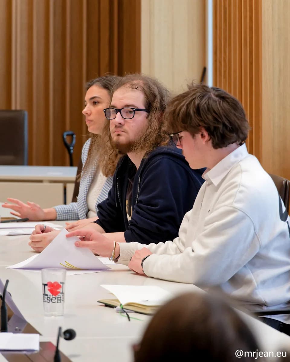 Tech Supreme Court Junior