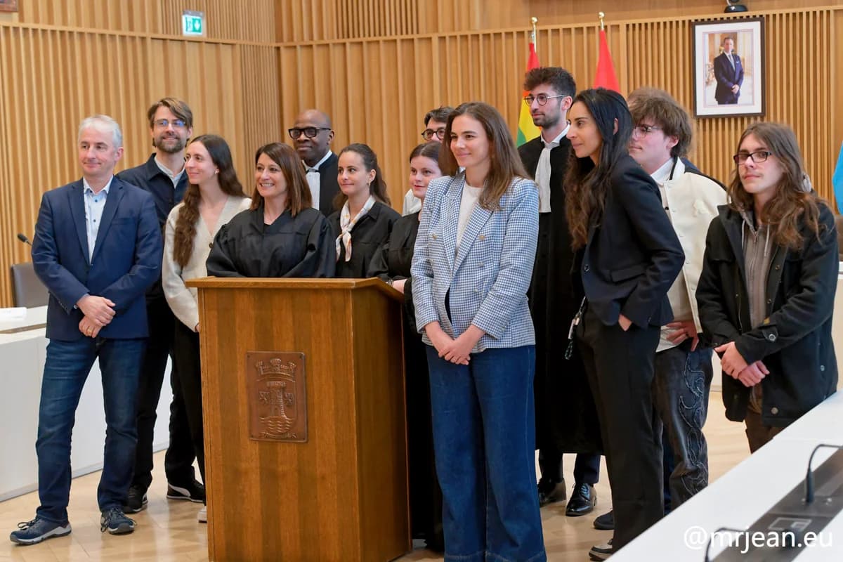 Tech Supreme Court Junior